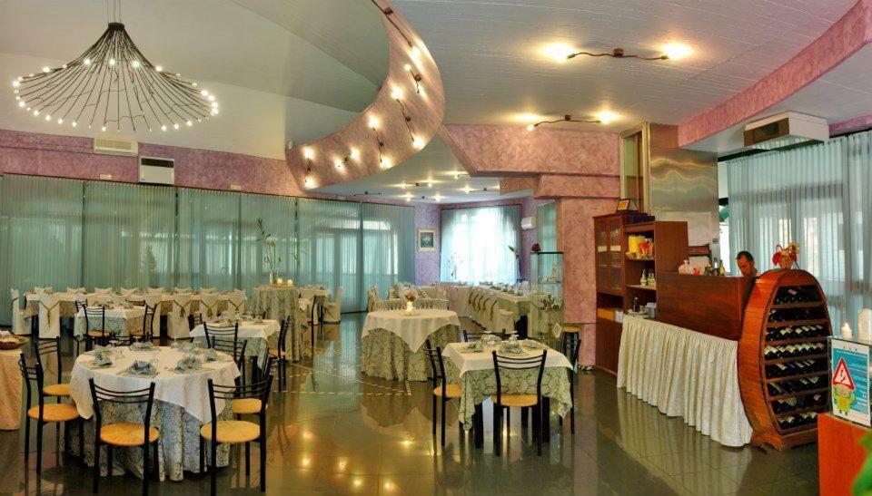Hotel Il Volturino Calvello Kültér fotó