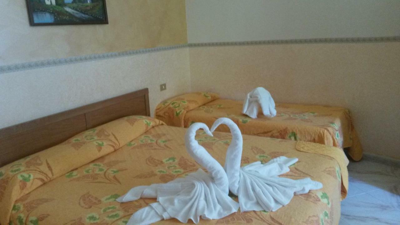 Hotel Il Volturino Calvello Kültér fotó